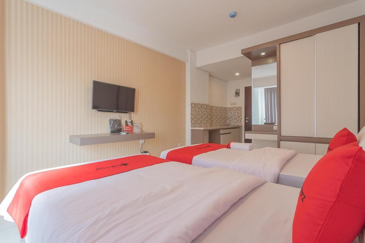 Reddoorz Apartment @ Emerald Towers Bandung Exteriör bild